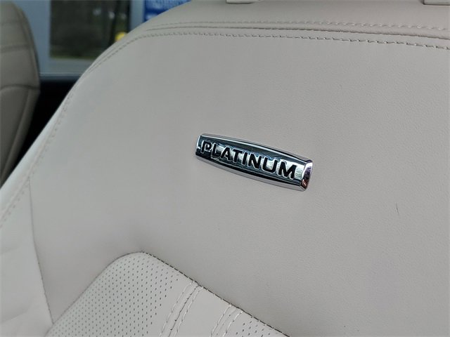 Certified 2022 Ford Expedition Platinum image 13