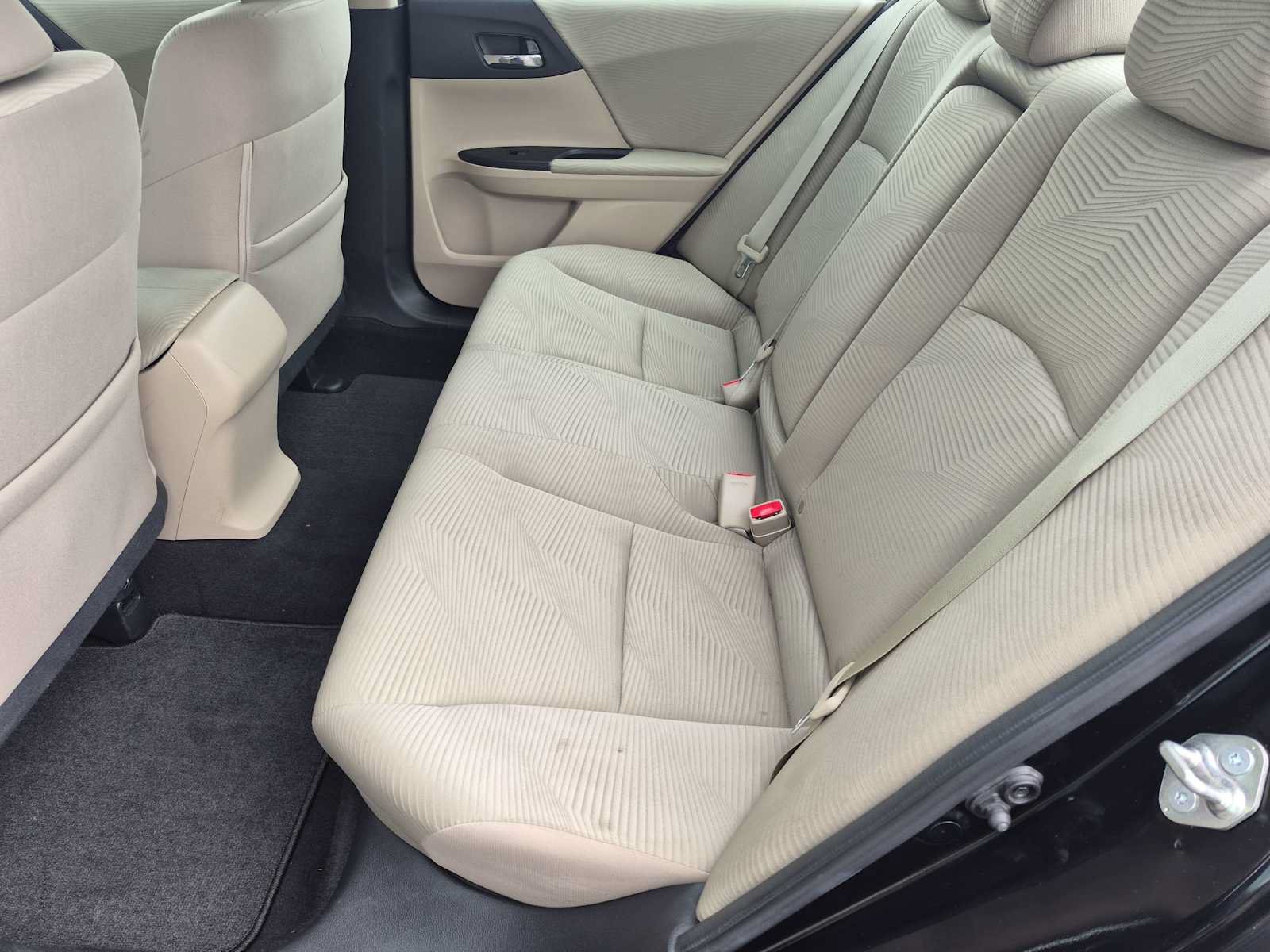Certified 2017 Honda Accord LX image 17