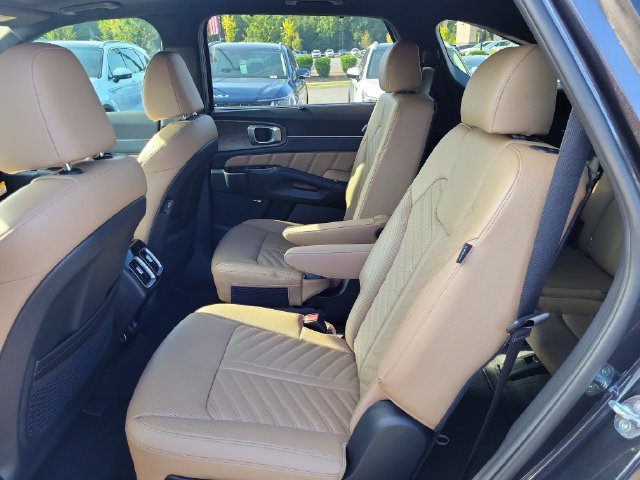 New 2026 Kia Sorento SX Prestige AWD/4WD image 17