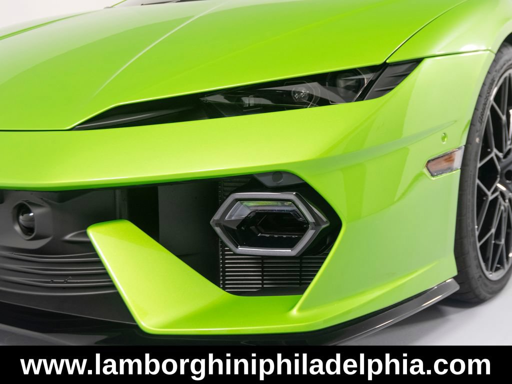 Used 2026 Lamborghini Temerario AWD/4WD image 37