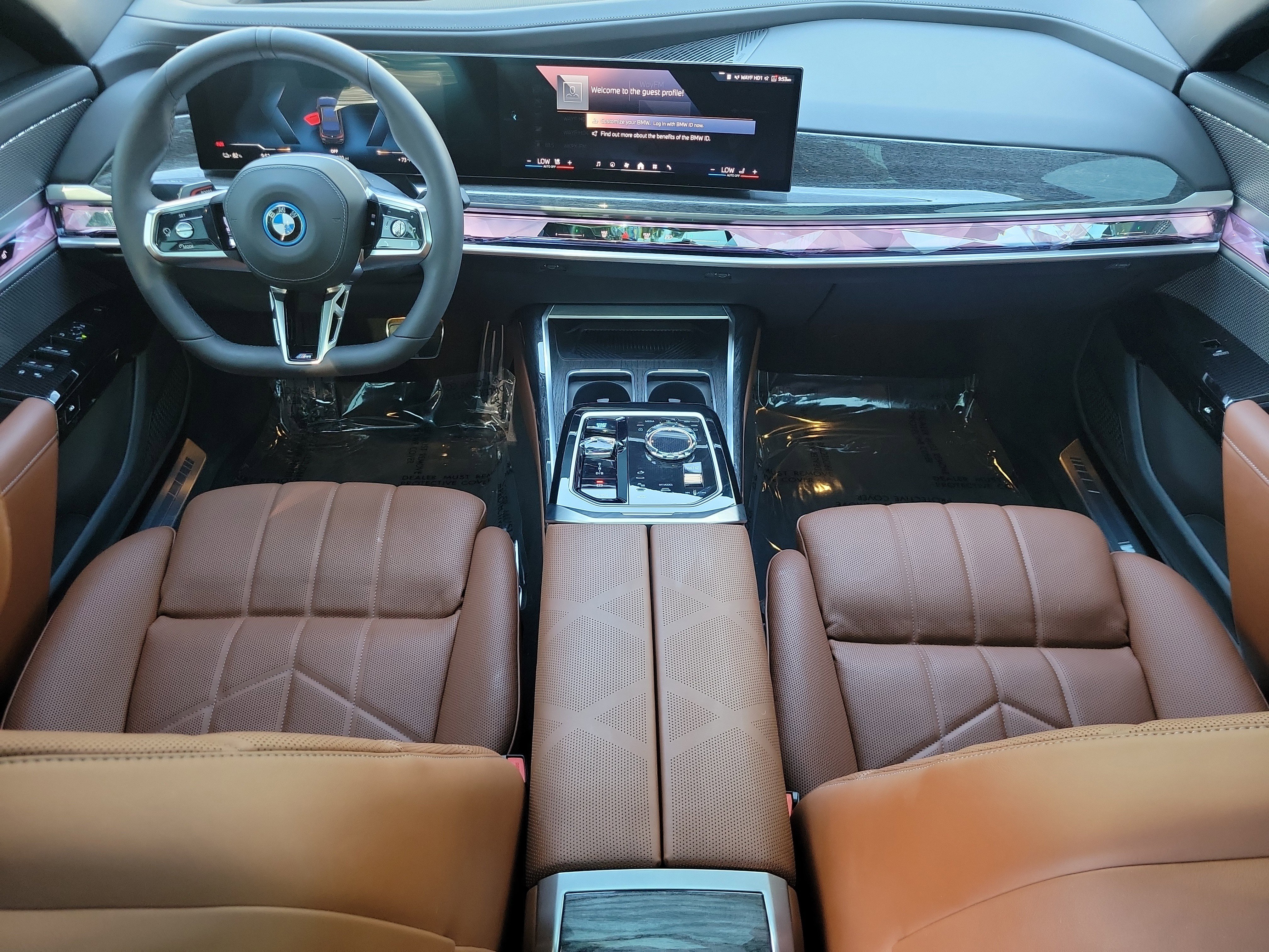 Used 2026 BMW i7 eDrive50 w/ M Sport Package image 16