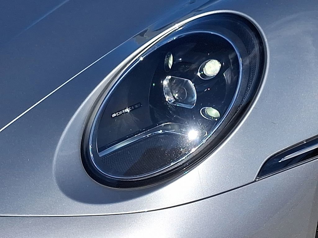 Used 2020 Porsche 911 Carrera S image 13