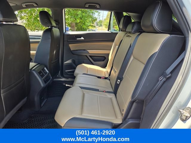 Used 2022 Volkswagen Atlas Cross Sport SE AWD/4WD image 11