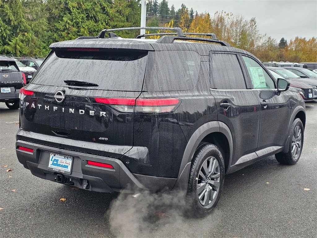 New 2025 Nissan Pathfinder SV w/ SV Premium Package image 5