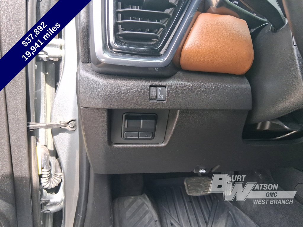 Used 2024 GMC Canyon AT4 w/ Canyon Safety Plus Package AWD/4WD image 31