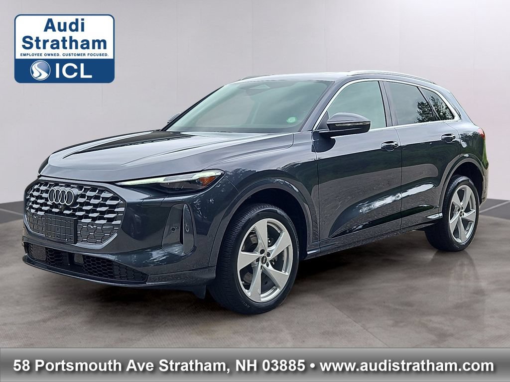 Certified 2025 Audi Q5 Premium w/ Premium Plus
