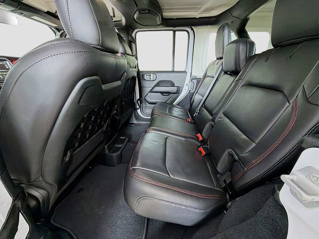 Used 2022 Jeep Wrangler Unlimited Rubicon w/ Cold Weather Group image 23