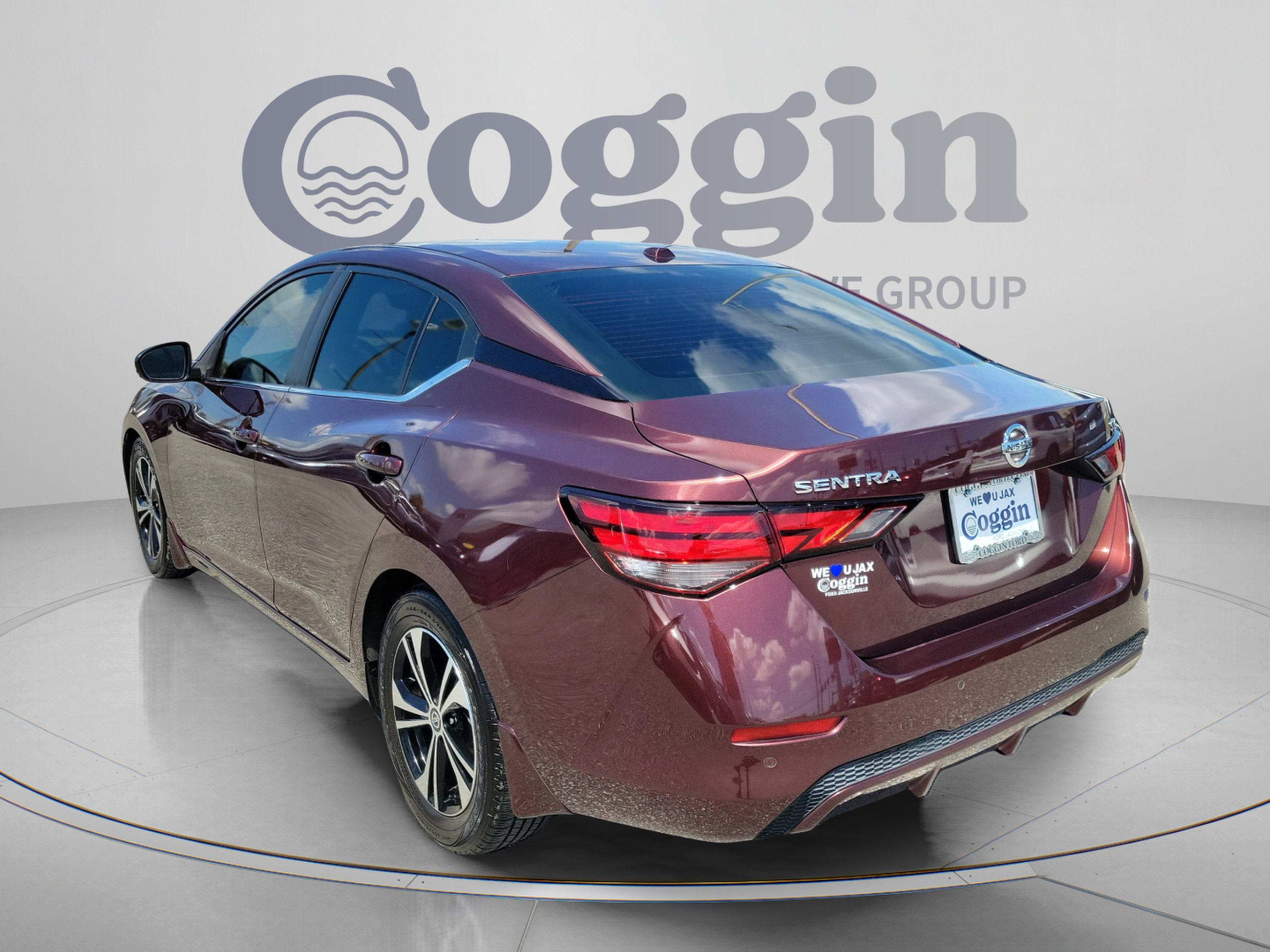 Used 2020 Nissan Sentra SV w/ Electronics Package FWD image 2