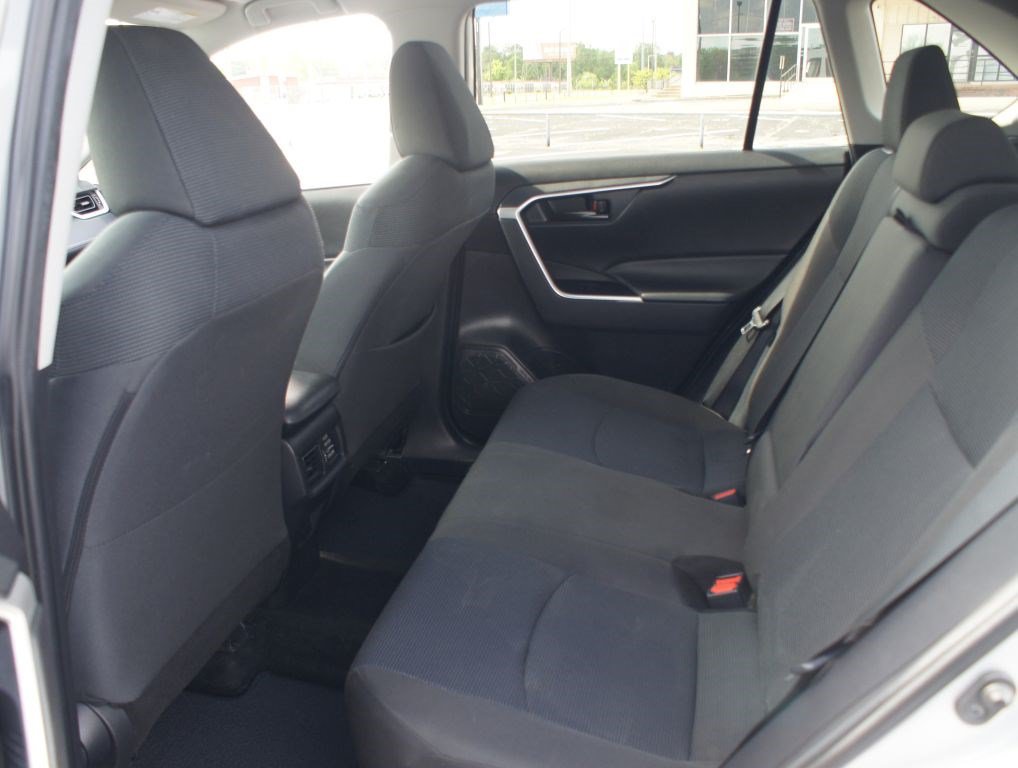 Used 2024 Toyota RAV4 LE FWD image 12