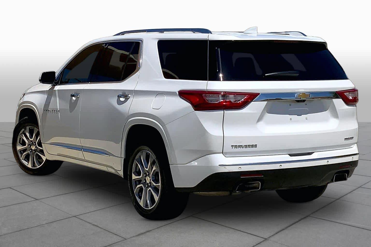 Used 2019 Chevrolet Traverse Premier w/ LPO, Floor Liner Package FWD image 12