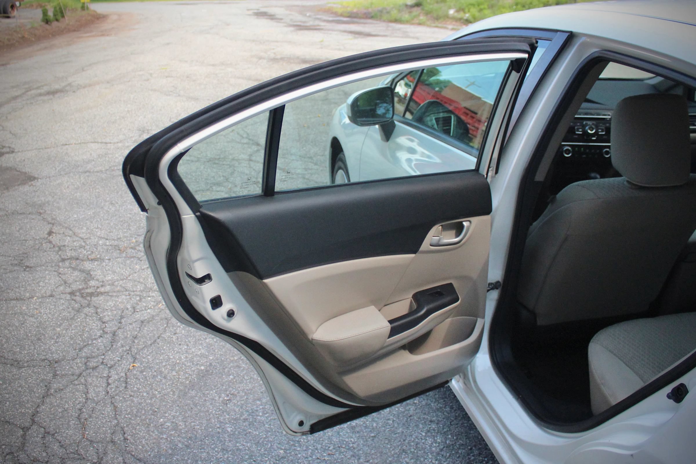 Used 2014 Honda Civic LX image 16