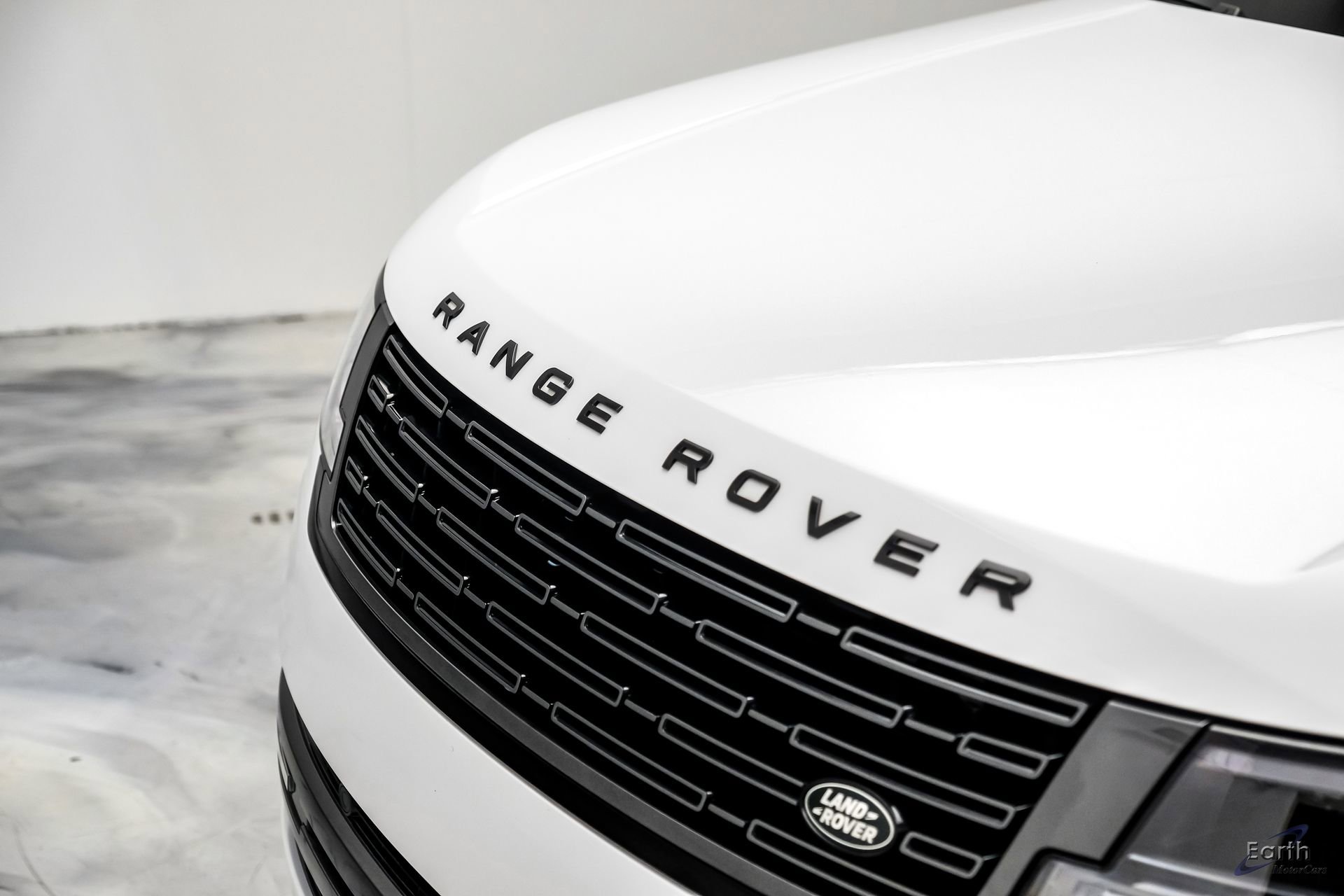 Used 2023 Land Rover Range Rover Autobiography AWD/4WD image 32