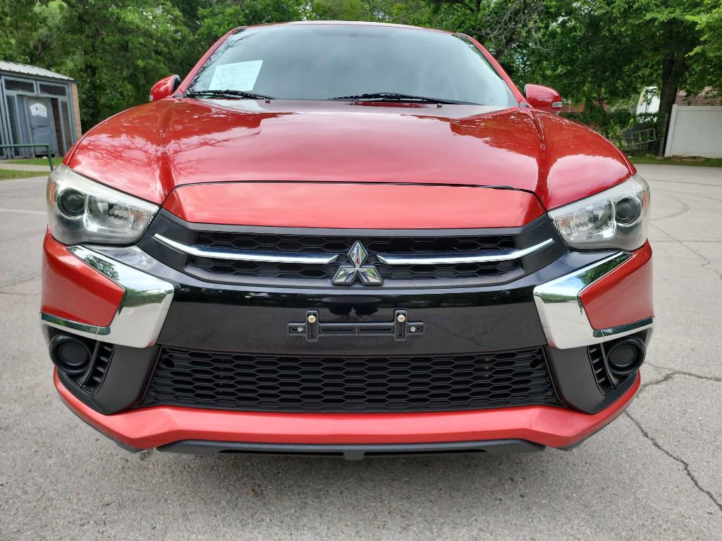 Used 2018 Mitsubishi Outlander Sport LE FWD image 2