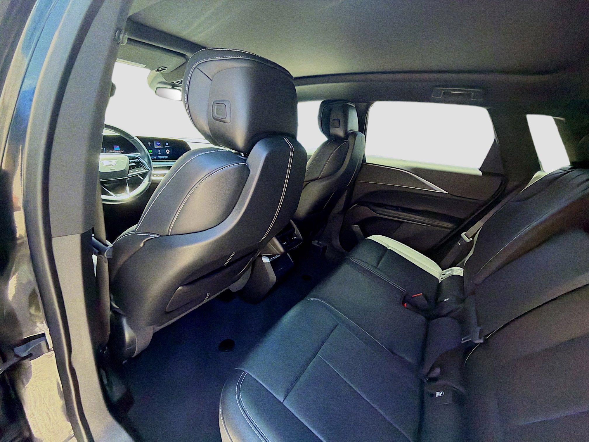 Used 2024 Cadillac Lyriq Luxury image 25