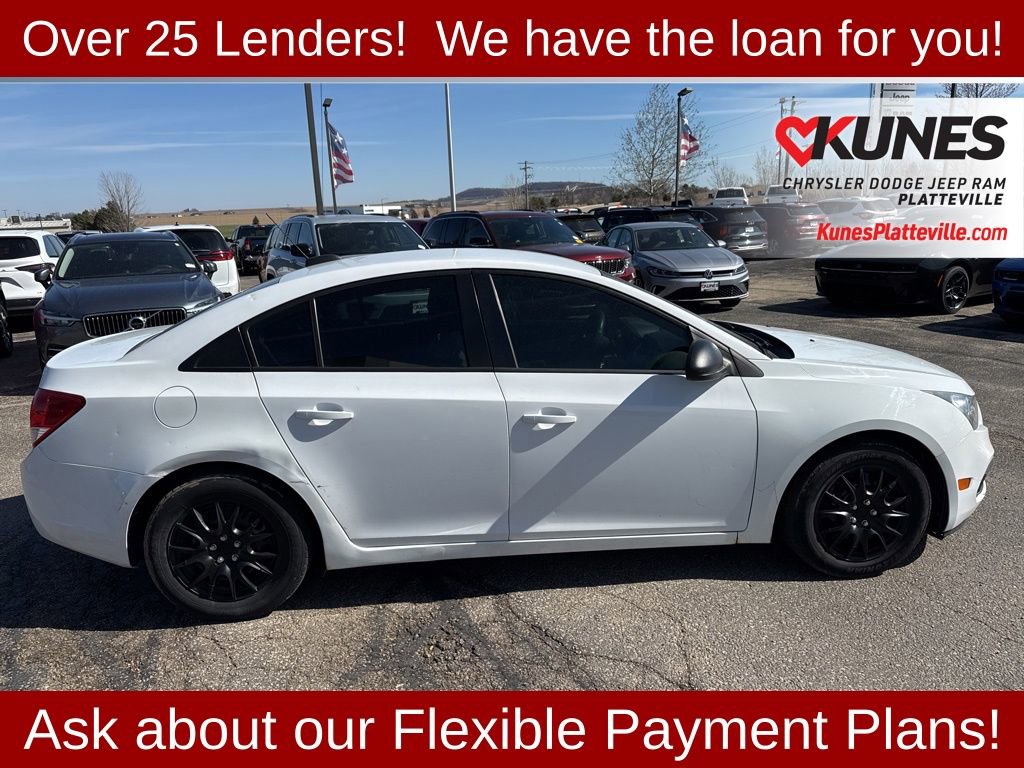 Used 2015 Chevrolet Cruze LS FWD image 11