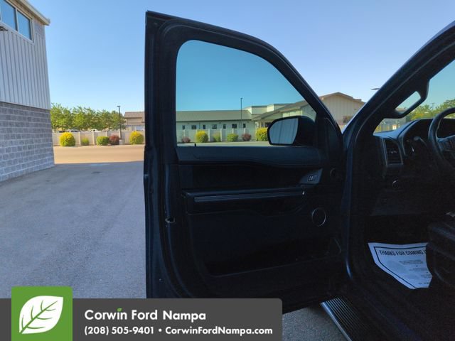 Used 2020 Ford Expedition Max XLT w/ Equipment Group 202A AWD/4WD image 10