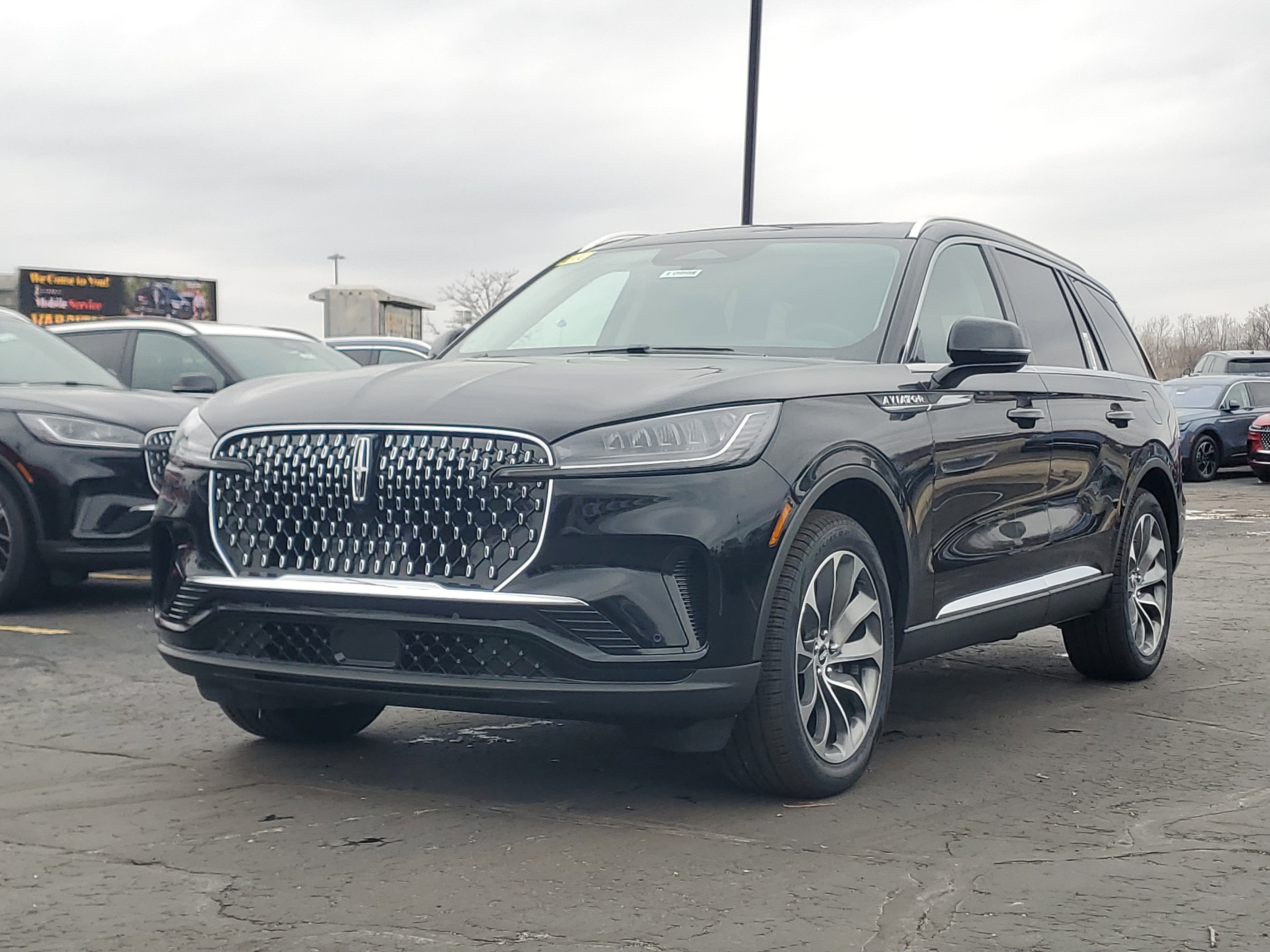 New 2026 Lincoln Aviator AWD video 2