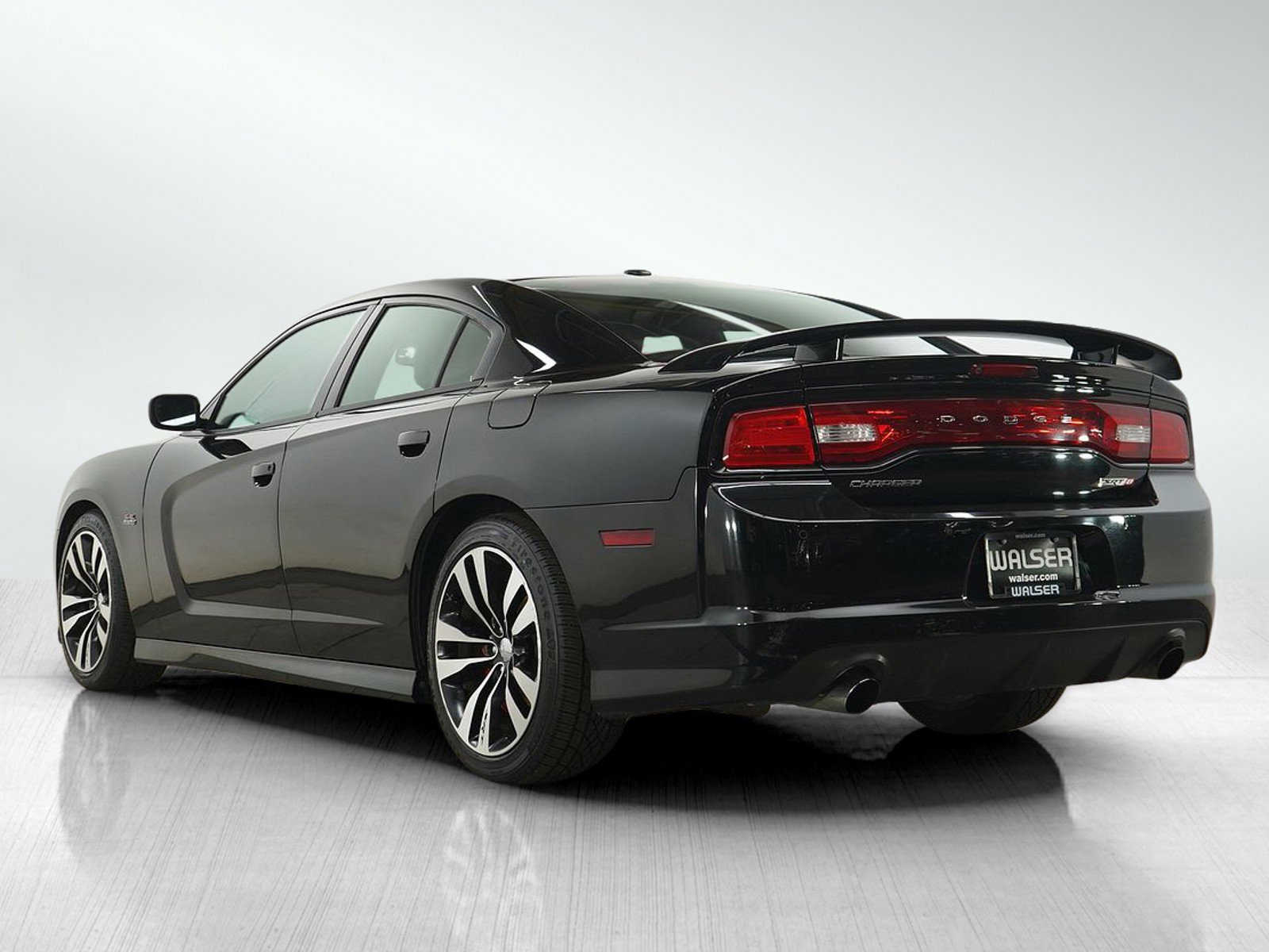 Used 2012 Dodge Charger SRT8 w/ Adaptive Cruise Control Group RWD image 4