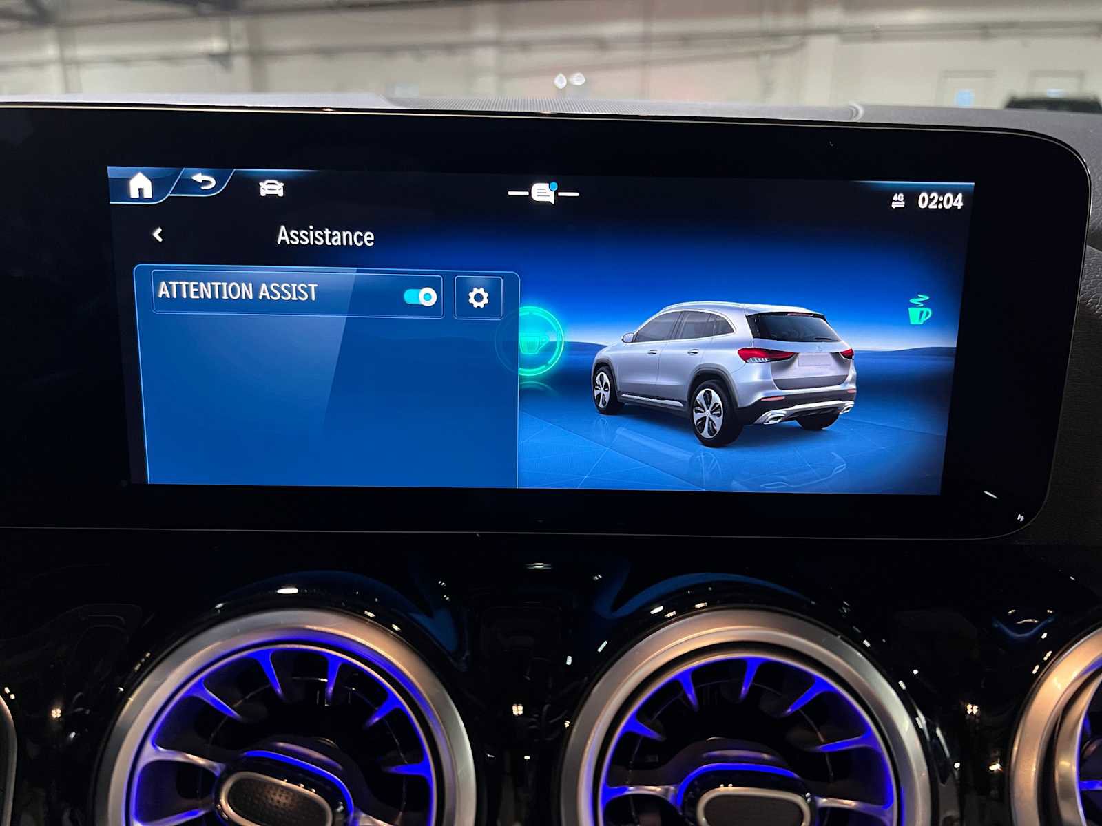 Used 2025 Mercedes-Benz GLA 250 4MATIC image 33