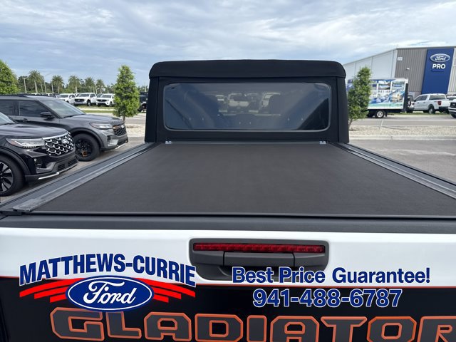 Used 2022 Jeep Gladiator Mojave w/ Trailer Tow Package AWD/4WD image 14