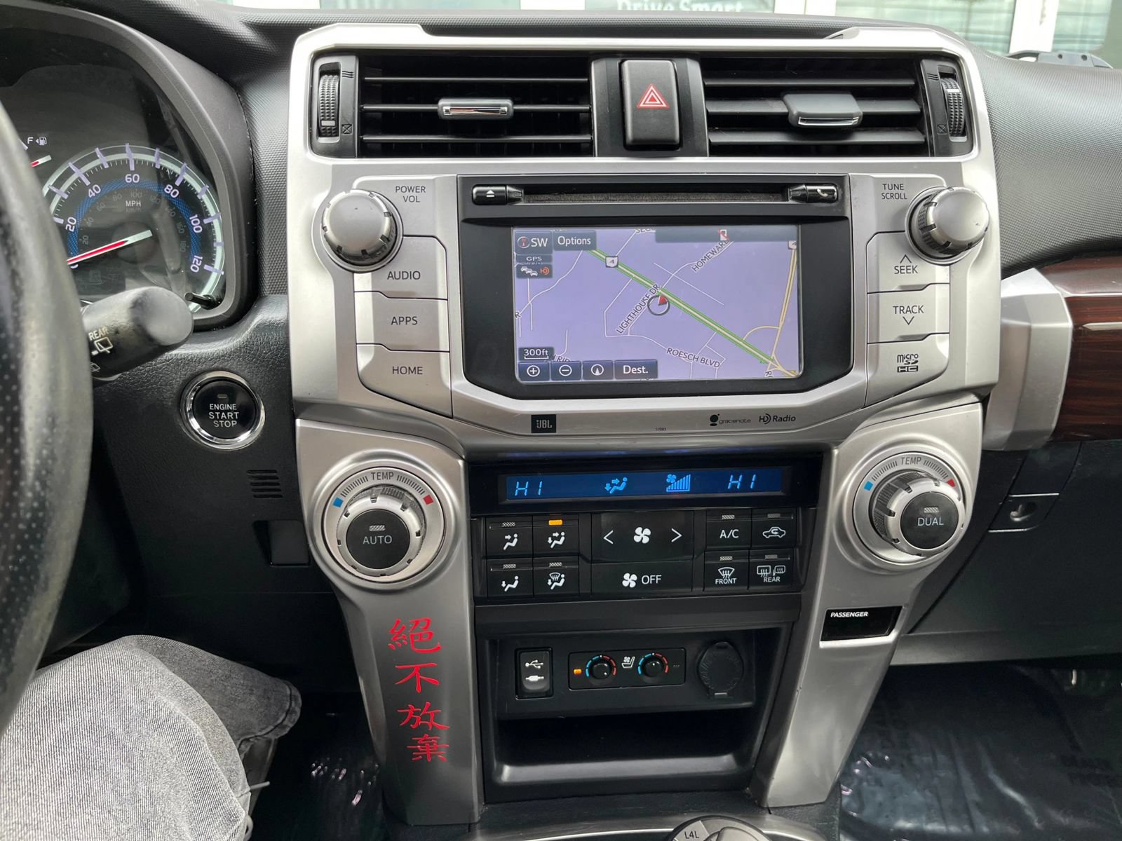 Used 2014 Toyota 4Runner Limited AWD/4WD image 22