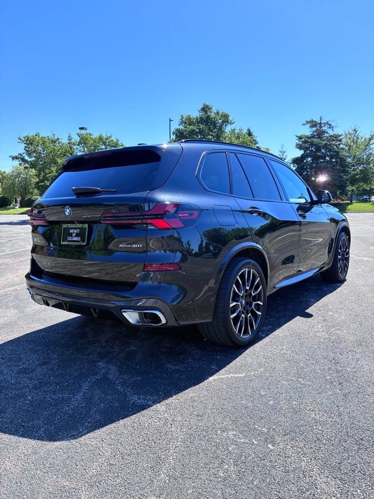 Used 2024 BMW X5 xDrive40i w/ M Sport Package AWD/4WD image 7