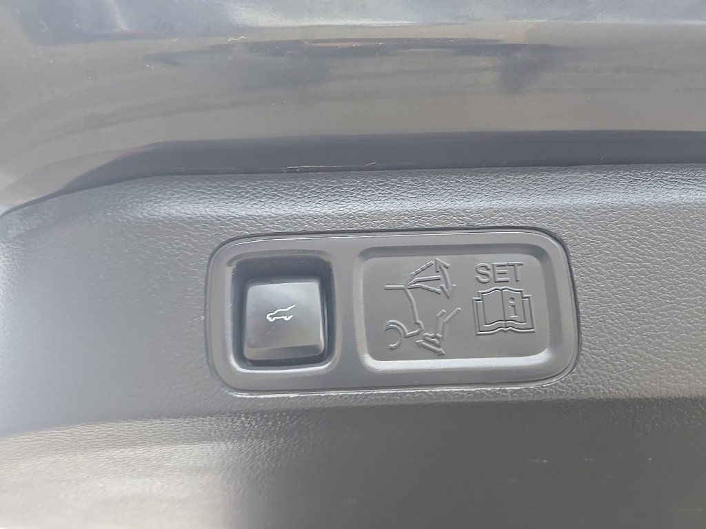 Used 2023 Ford Expedition Max Limited image 47