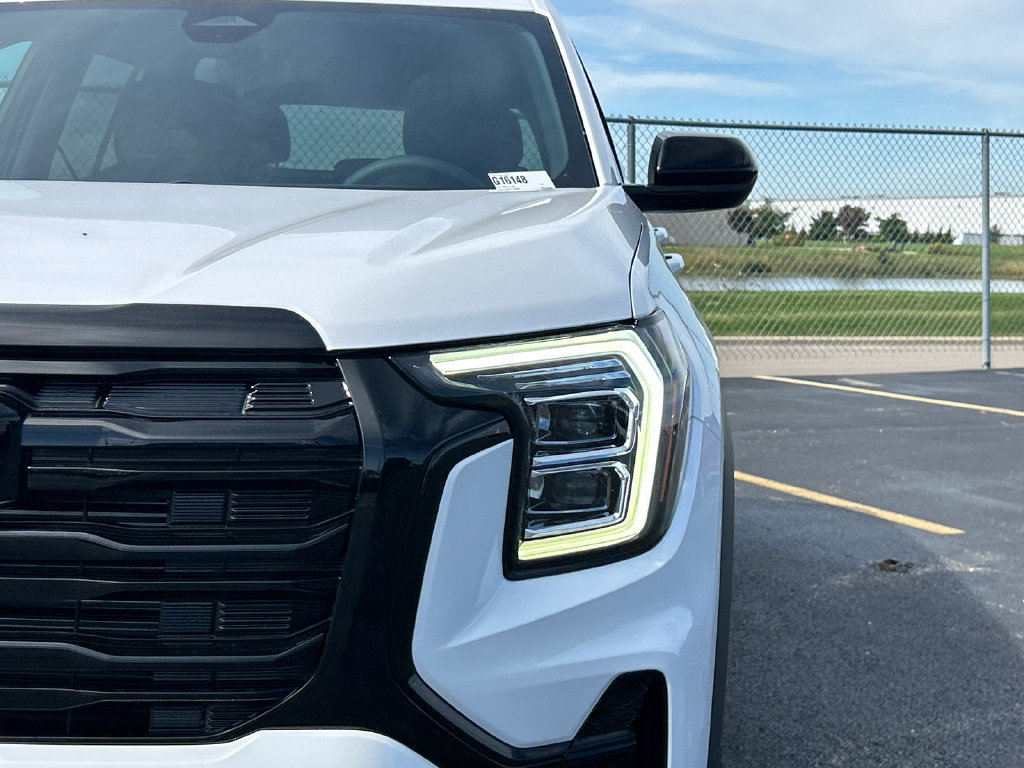 New 2027 GMC Terrain Elevation w/ Elevation Premium Package AWD/4WD image 12