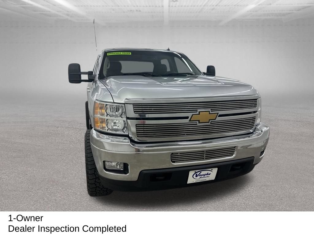 Used 2014 Chevrolet Silverado 2500 LTZ w/ LTZ Plus Package AWD/4WD image 3