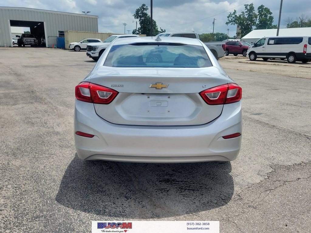 Used 2017 Chevrolet Cruze LT FWD image 26