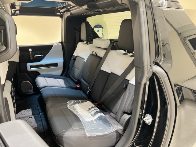 Used 2024 GMC Hummer EV 3X w/ Battery Pack, 24 Module Pack AWD/4WD image 23