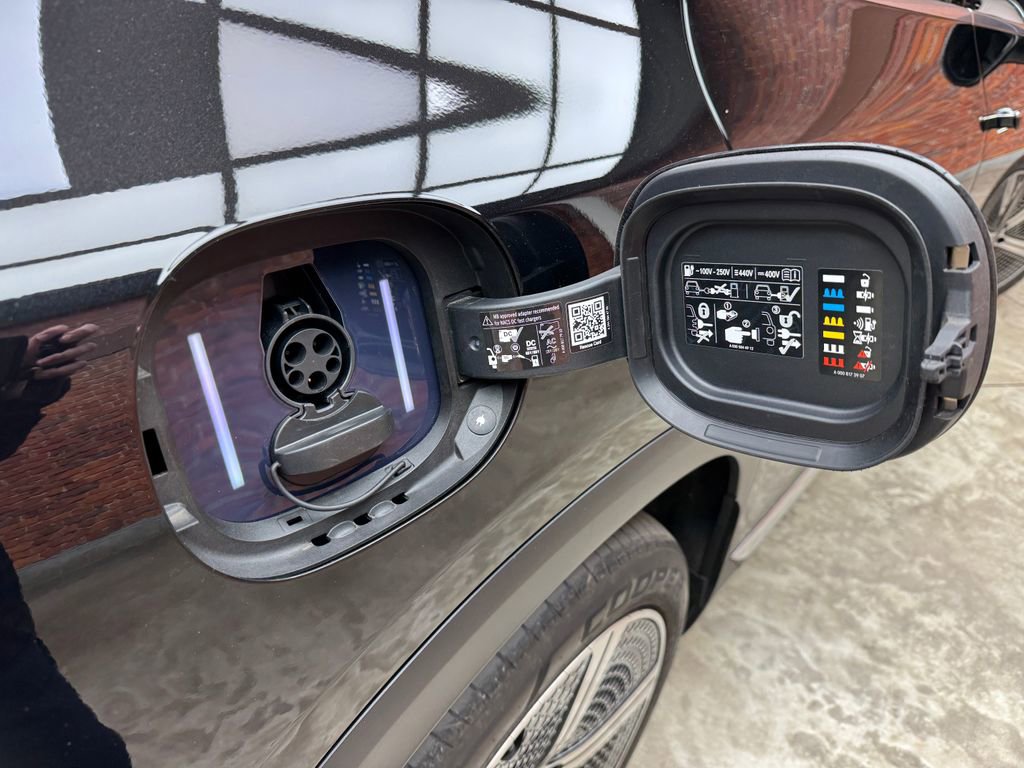 Certified 2023 Mercedes-Benz EQE 350+ 4MATIC SUV image 7