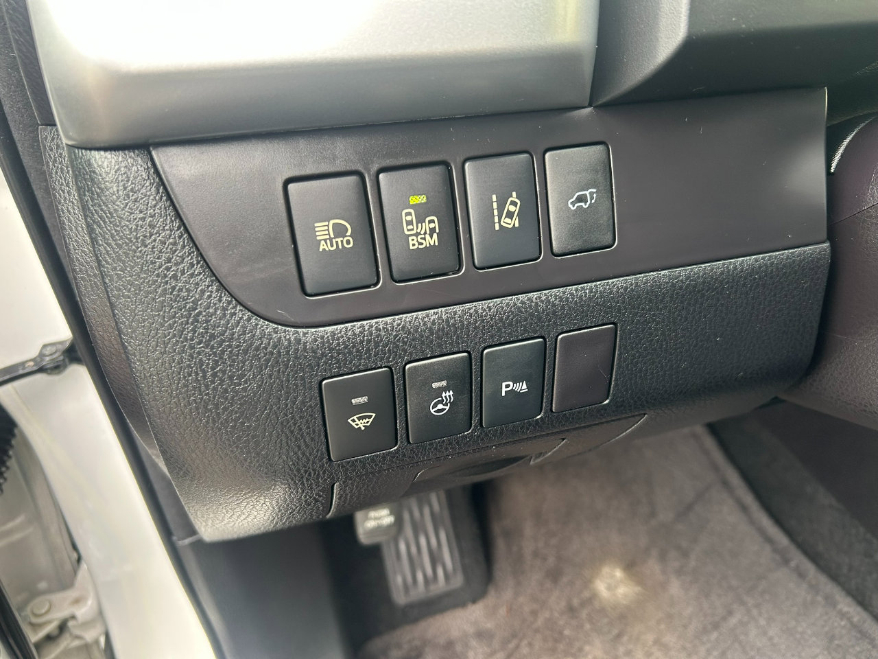 Used 2016 Toyota Highlander Limited Platinum image 10