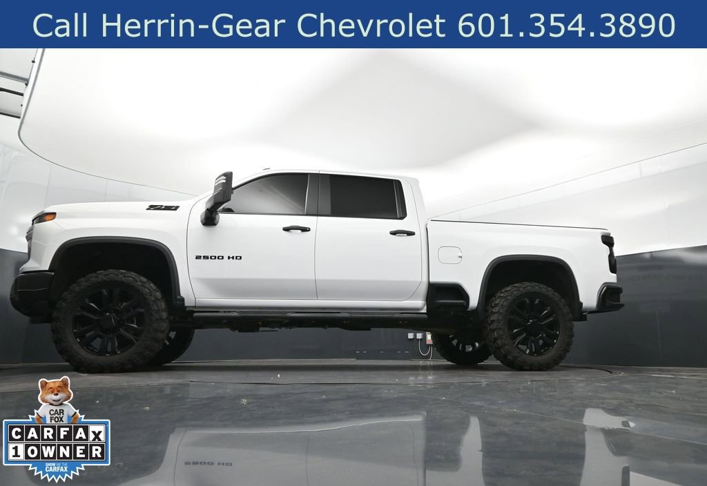 Used 2024 Chevrolet Silverado 2500 Custom w/ Custom Value Package AWD/4WD image 40