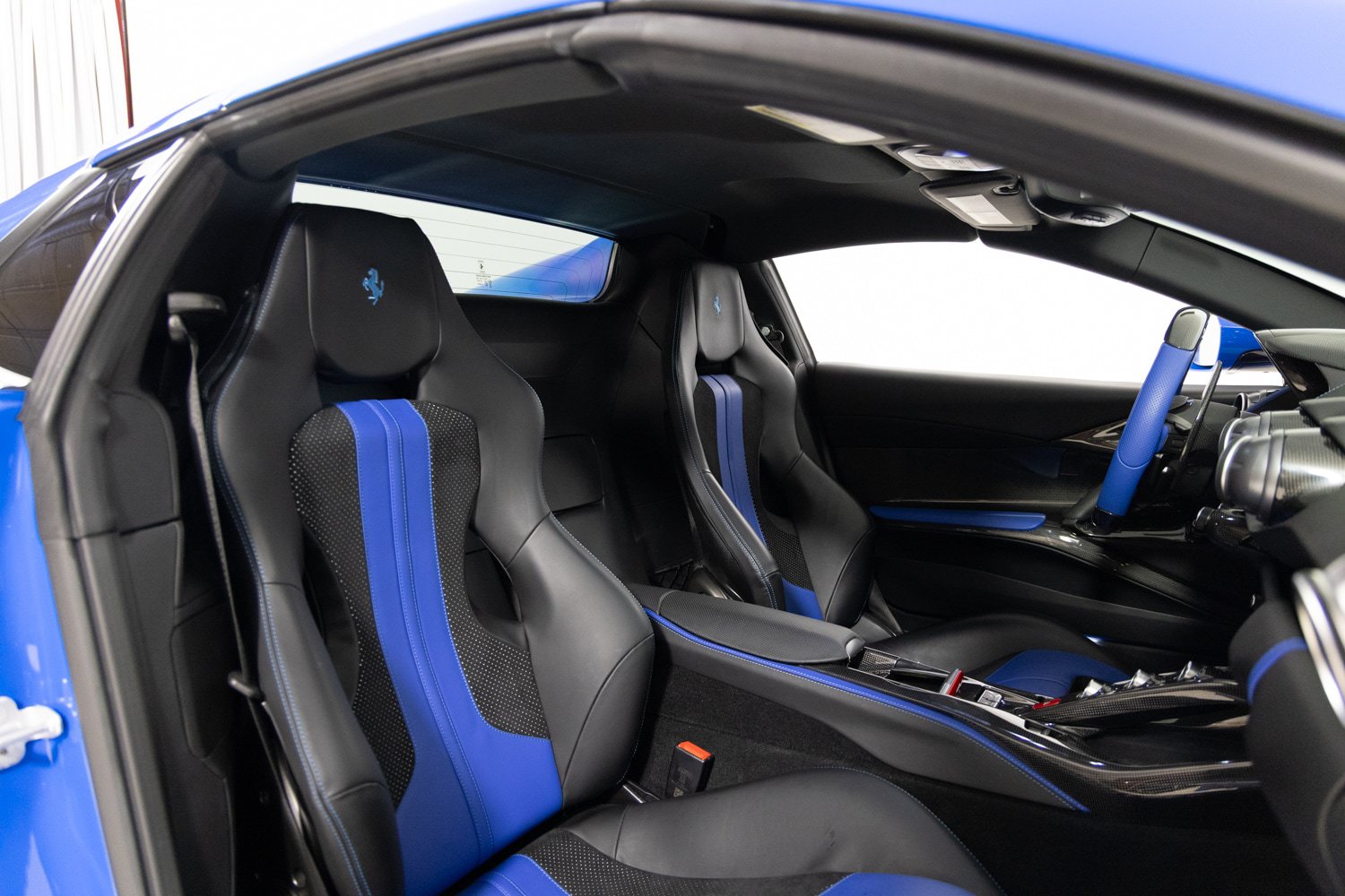 Certified 2022 Ferrari 812 GTS RWD image 31