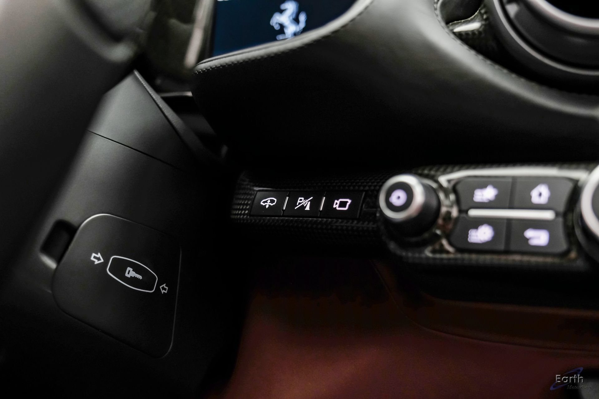 Used 2023 Ferrari 812 GTS RWD image 92