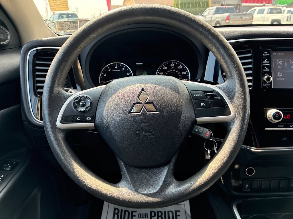 Used 2020 Mitsubishi Outlander ES AWD/4WD image 20