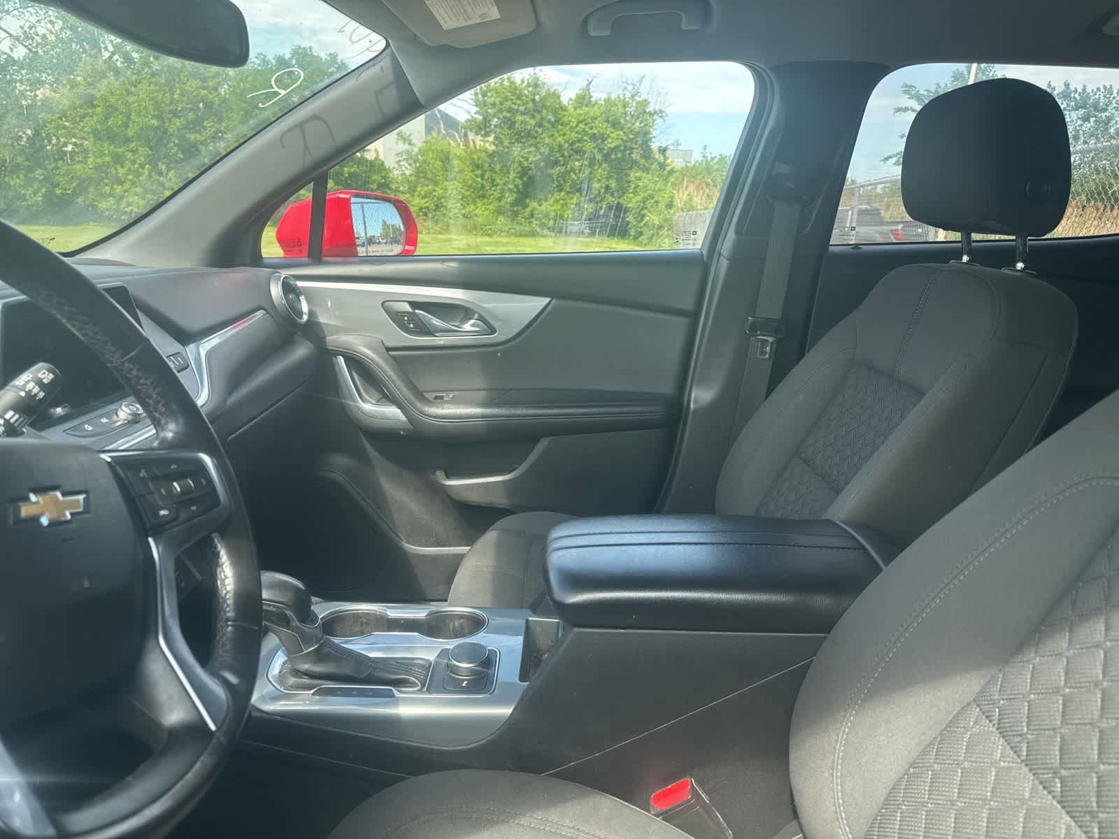 Used 2020 Chevrolet Blazer LT FWD image 31