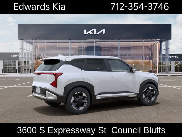 New 2027 Kia Seltos S FWD image 7