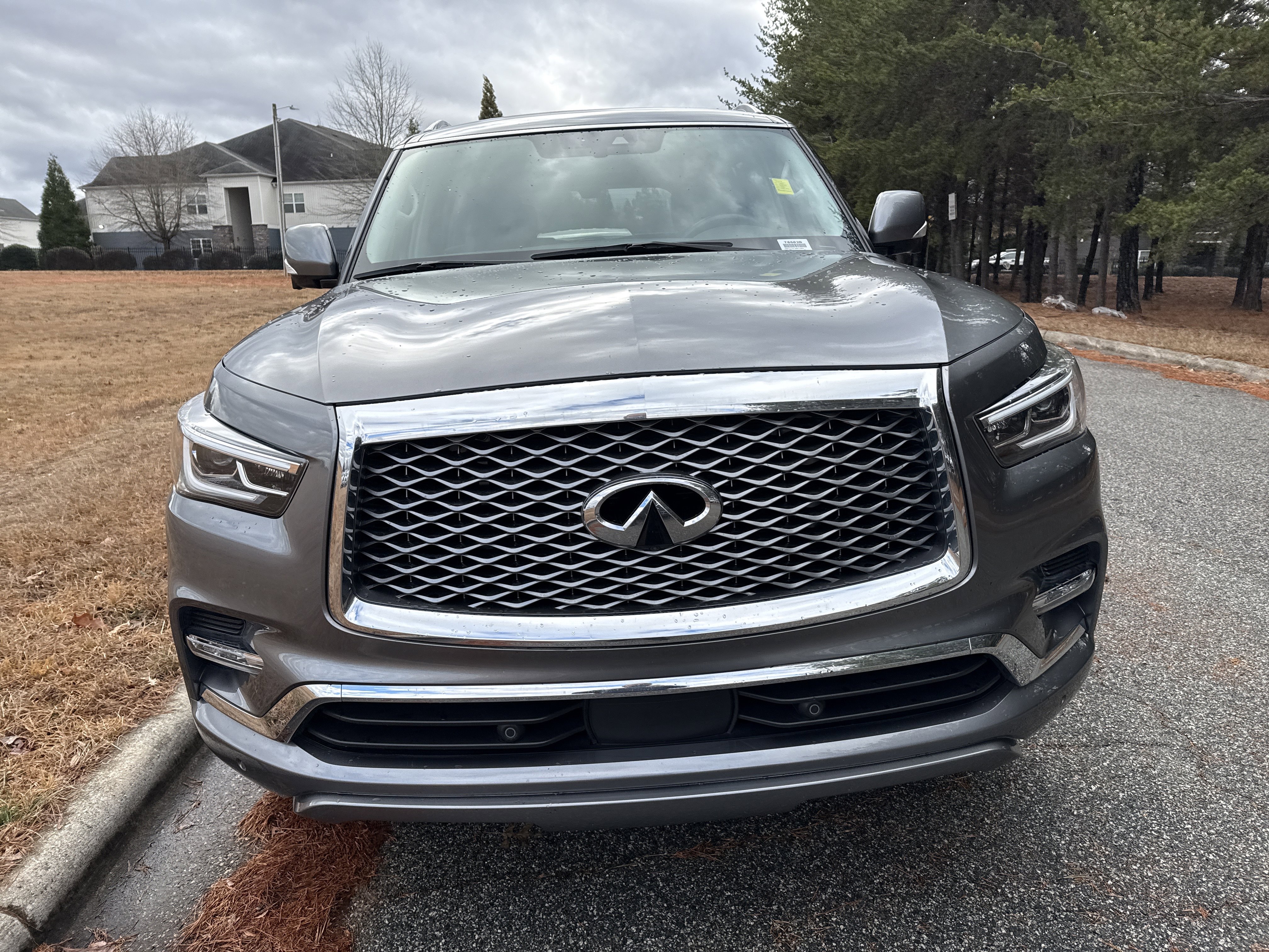 Used 2021 INFINITI QX80 Luxe w/ Cargo Package image 3
