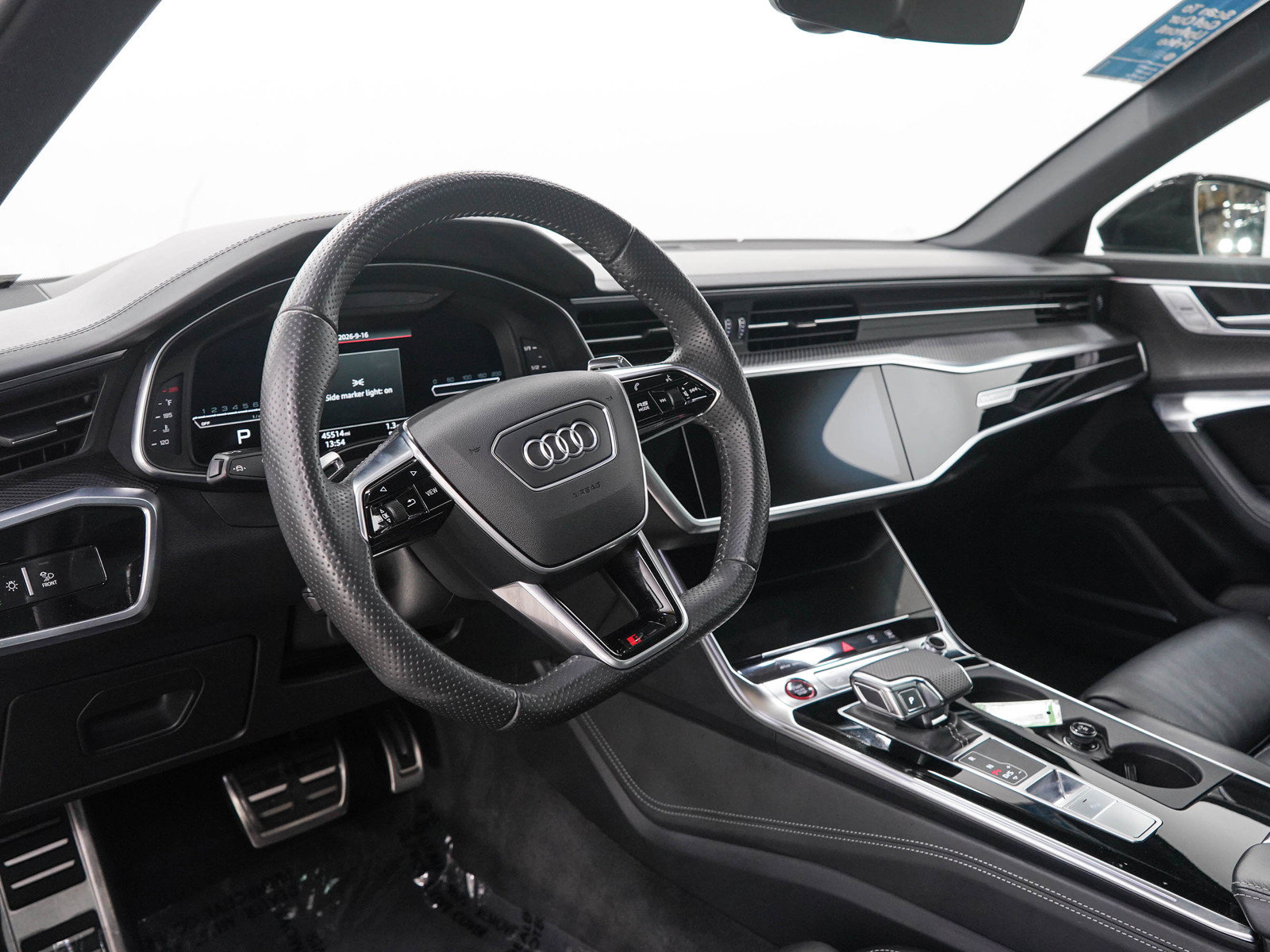 Used 2021 Audi RS 6 AWD/4WD image 26
