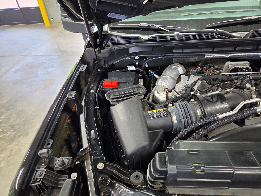 Used 2024 GMC Sierra 2500 AT4 w/ Technology Package AWD/4WD image 55