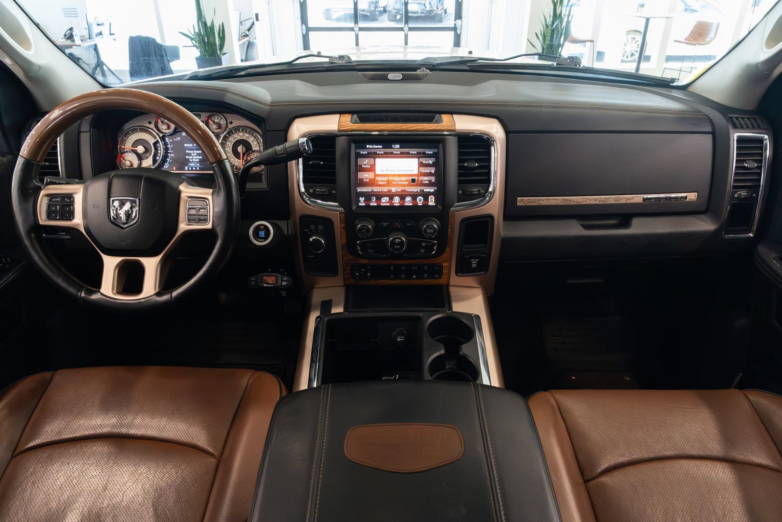 Used 2015 RAM 3500 Laramie Longhorn AWD/4WD image 11