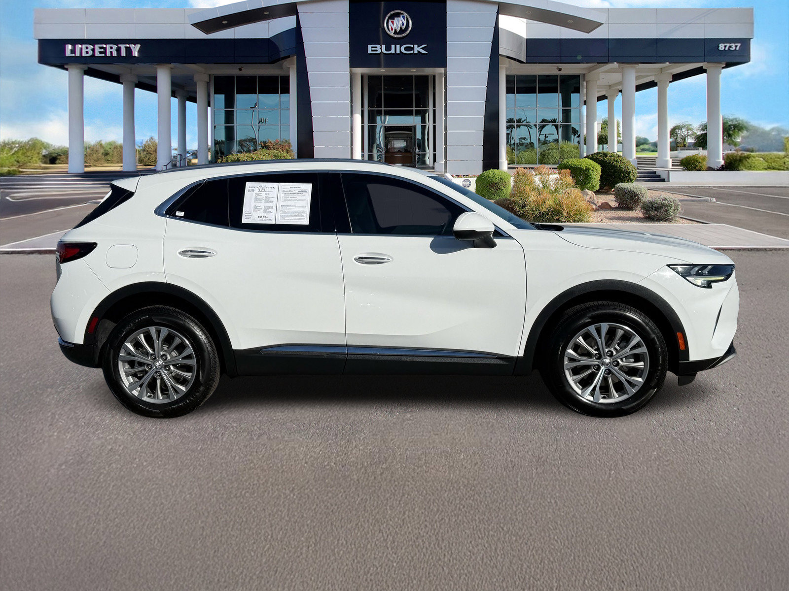 Used 2022 Buick Envision Preferred FWD image 2