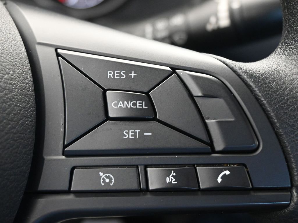 Used 2025 Nissan Sentra S image 28