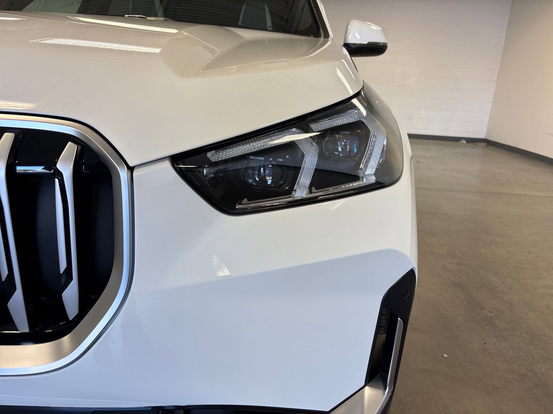 New 2026 BMW X1 xDrive28i w/ Convenience Package image 9