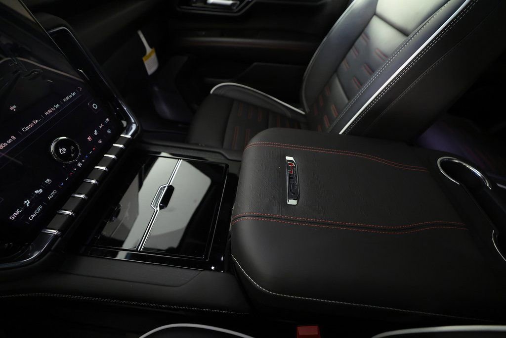 Used 2026 GMC Yukon AT4 Ultimate image 48