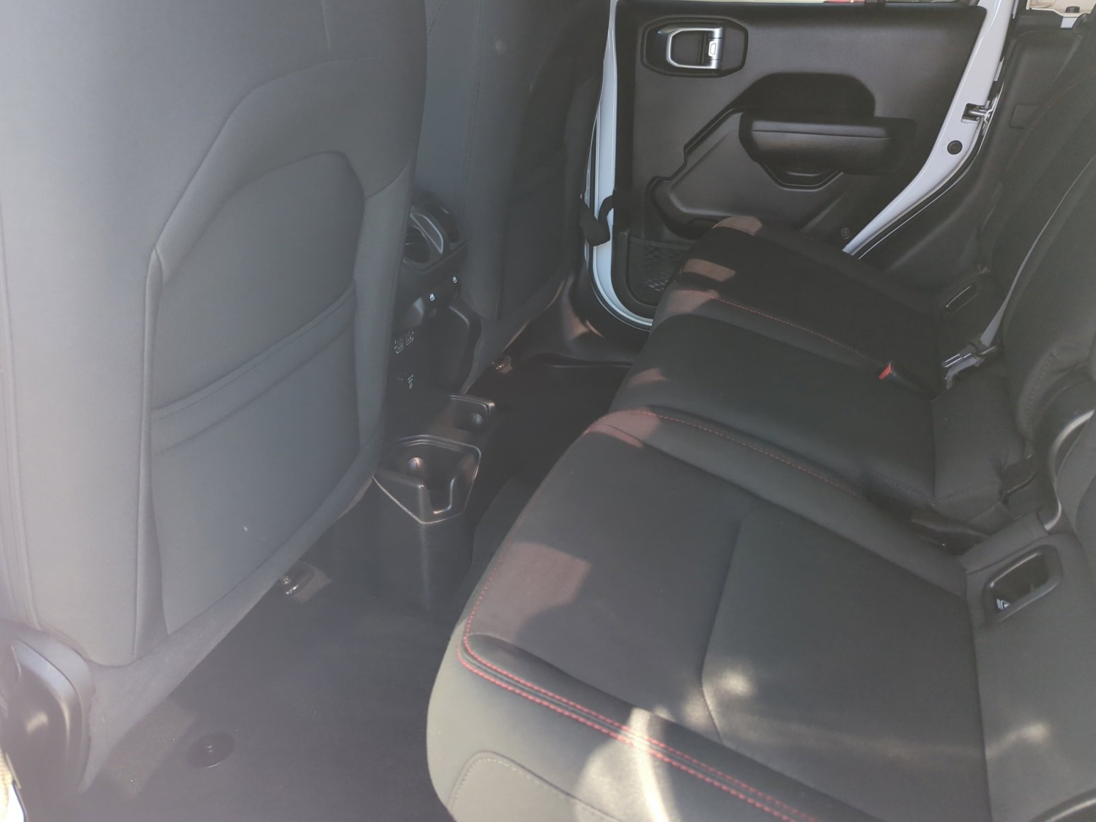 Used 2023 Jeep Gladiator Rubicon w/ Trailer Tow Package image 17