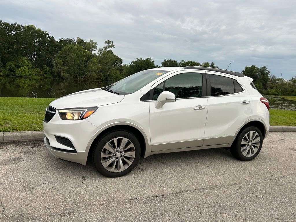 Used 2019 Buick Encore Preferred AWD/4WD image 2