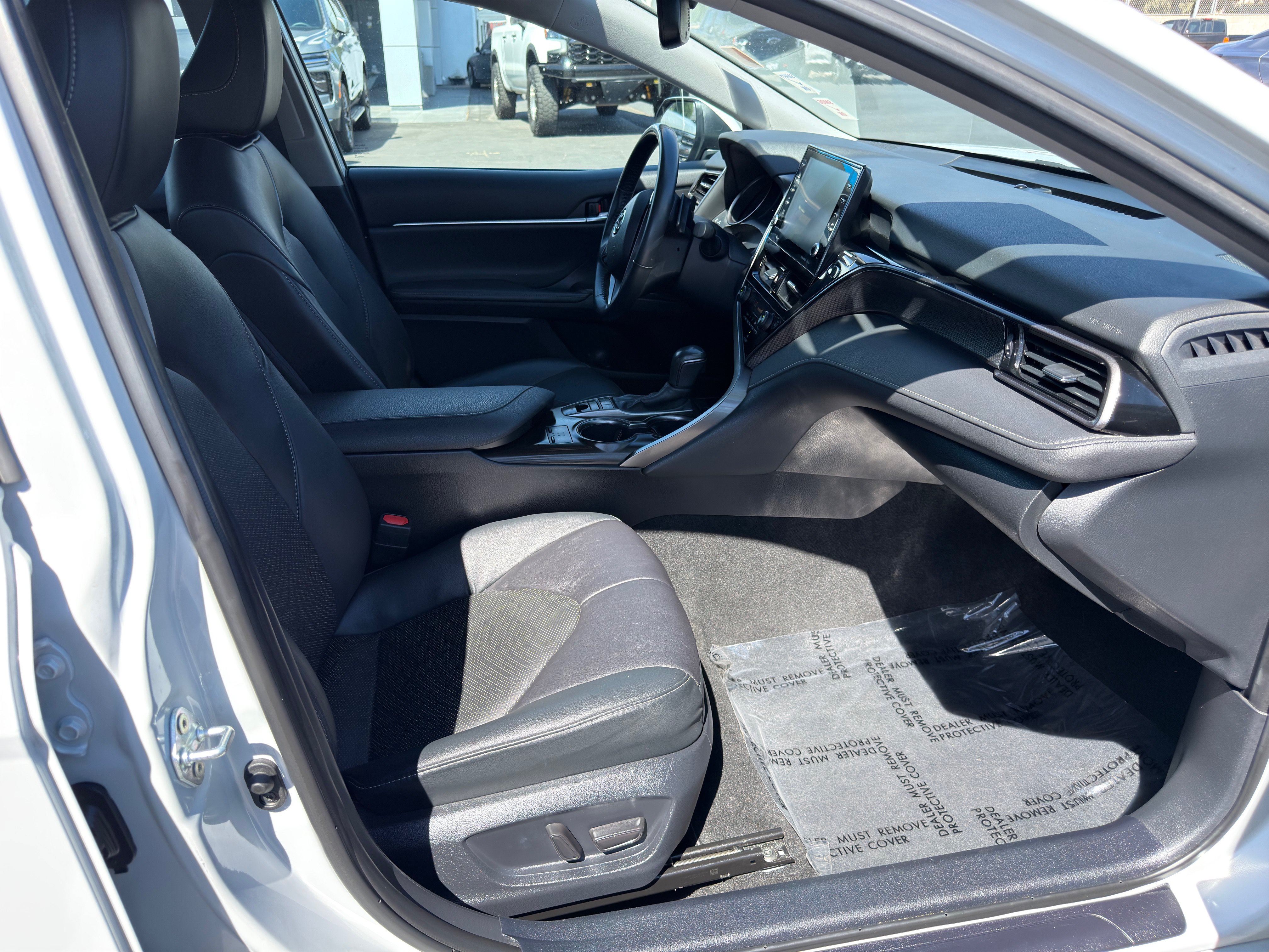 Used 2024 Toyota Camry XSE FWD image 10